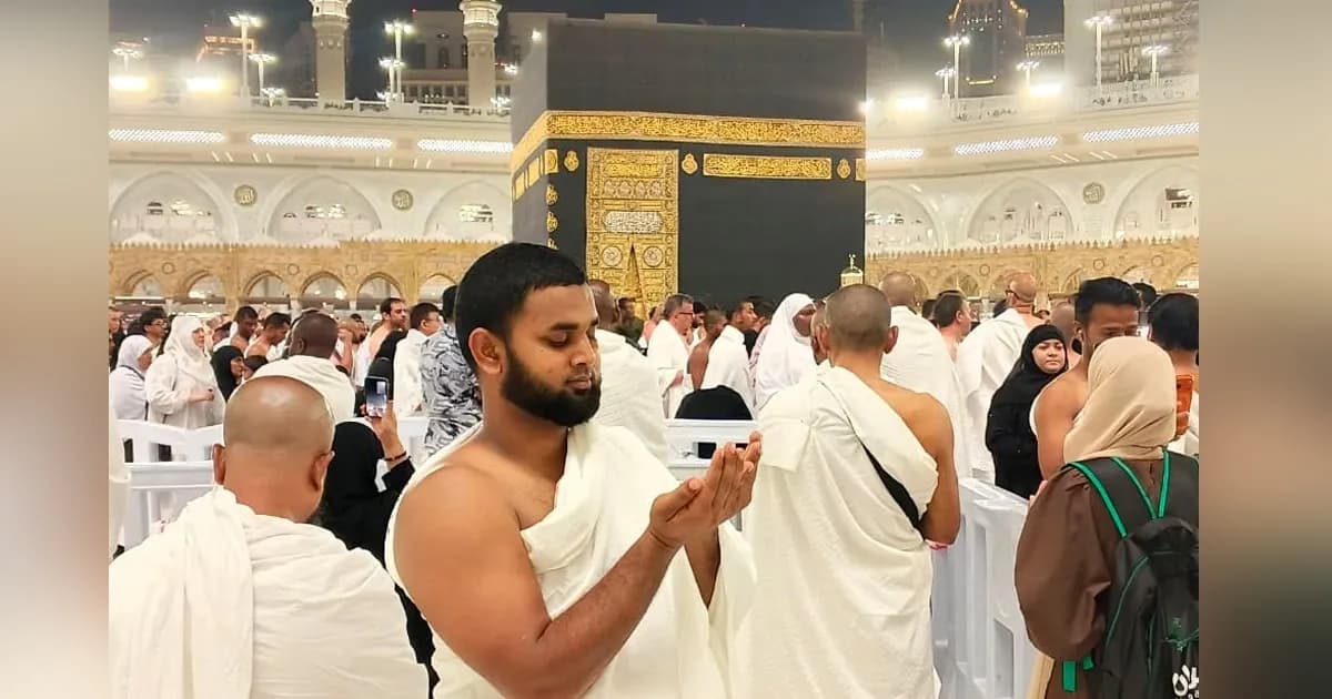 কাবা শরীফকে সাক্ষী রেখে বিএনপির রাজনীতি ছাড়ার ঘোষণা