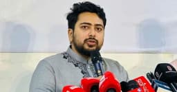রাষ্ট্রপতির উপস্থিতিতে যা ঘটেছে, আমরা বিব্রত: নাহিদ ইসলাম