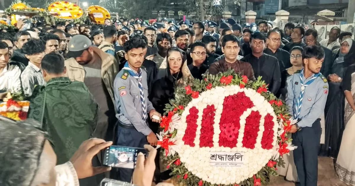 ফরিদপুরে বিনম্র শ্রদ্ধায় অমর একুশে উদযাপন