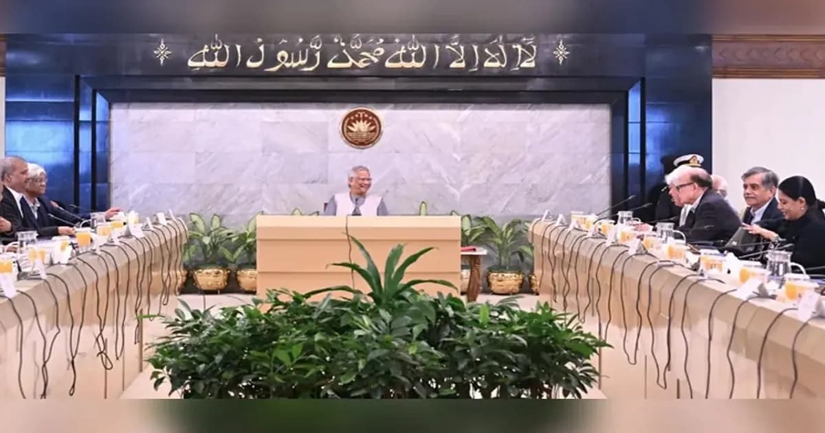 উপদেষ্টা পরিষদের বৈঠকে অনুমোদন পেল ৪ অধ্যাদেশ