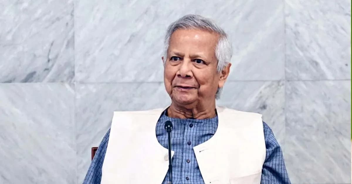 যোগাযোগ ব্যবস্থা ‘খুবই হ-য-ব-র-ল’: প্রধান উপদেষ্টা