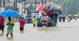 শ্রীলঙ্কায় বন্যা–ভূমিধসে মৃত্যু বেড়ে ১২৩, নিখোঁজ শতাধিক