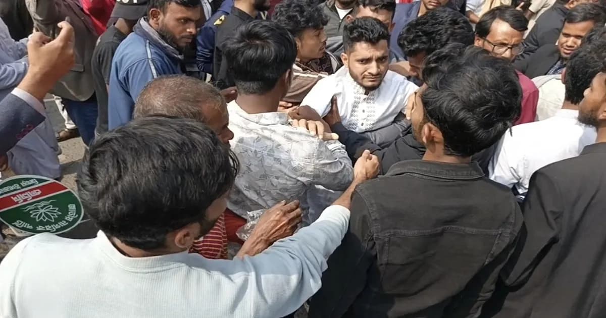 নাটোরে এনসিপির নির্বাচনী পদযাত্রায় উত্তেজনা ও হাতাহাতি