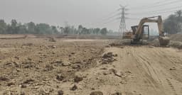 প্রশাসনের চোখে ধুলো দিয়ে পুকুর খনন, ক্ষতিগ্রস্ত ৫ কি.মি. সড়ক