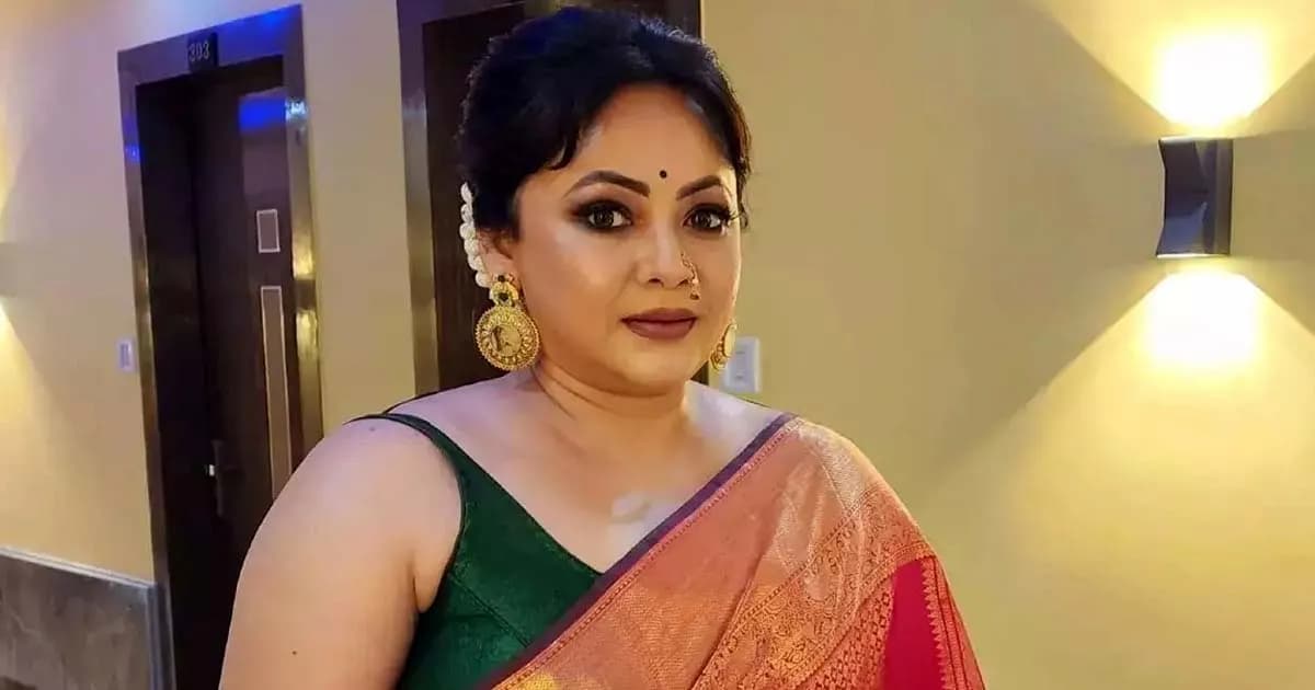 নিরাপত্তাহীনতায় ভুগছেন শ্রীলেখা মিত্র