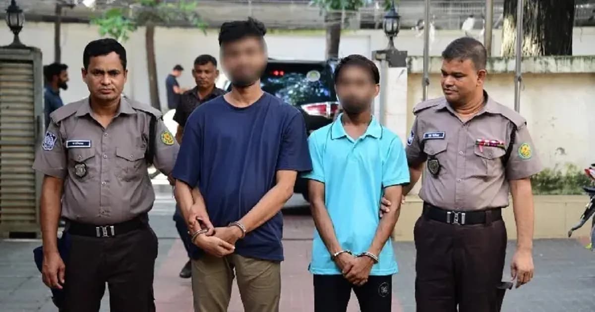 কমলাপুরে ককটেল বিস্ফোরণ : ছাত্রলীগ-যুবলীগের ২ সদস্য গ্রেফতার