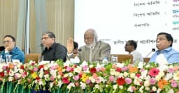 সরকারি কর্মকর্তারা জনগণের সম্পদের কাস্টোডিয়ান: মঈন খান