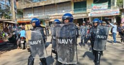 নির্বাচনে সীমান্ত এলাকায় কঠোর অবস্থানে নৌবাহিনী