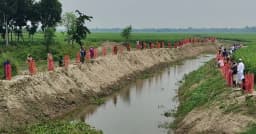 পাংশায় খাল পুনঃখনন কাজ ৯০ শতাংশ শেষ, আশার আলো দেখছেন কৃষকরা