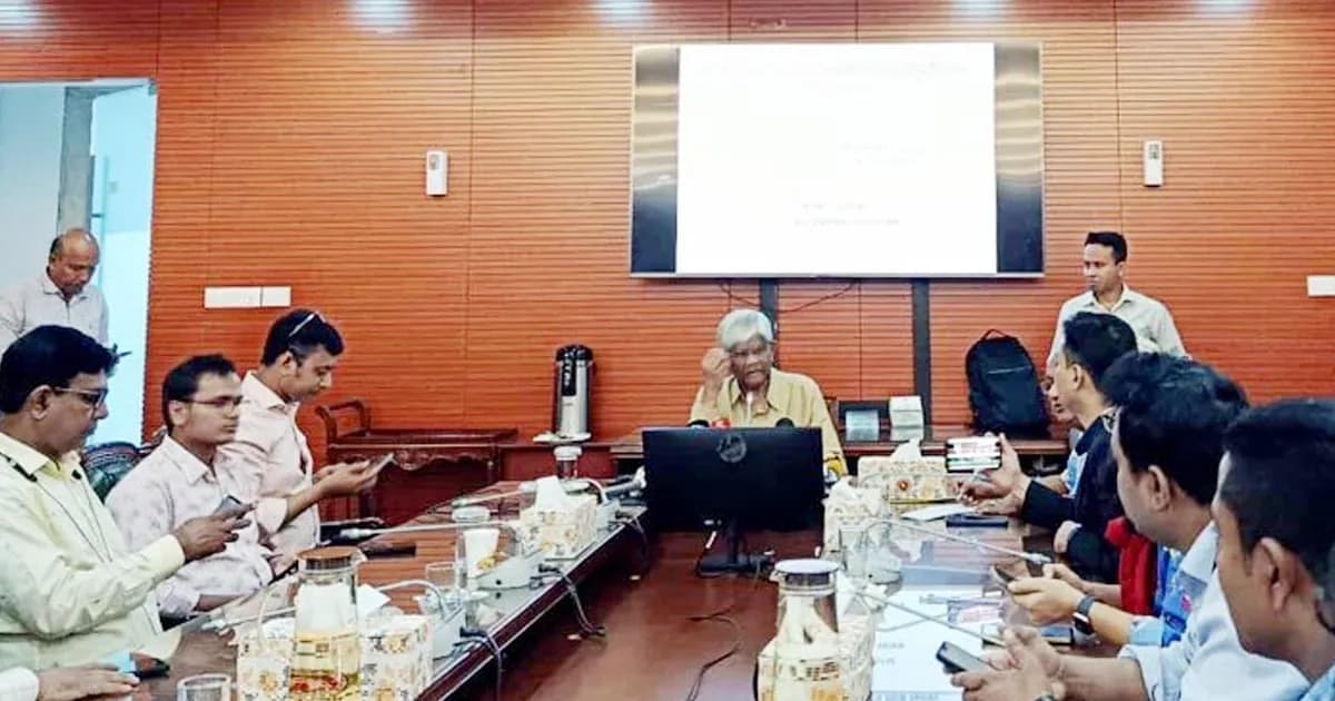 স্পর্শকাতর এলাকায় থাকবে বডি ক্যামেরা : অর্থ উপদেষ্টা