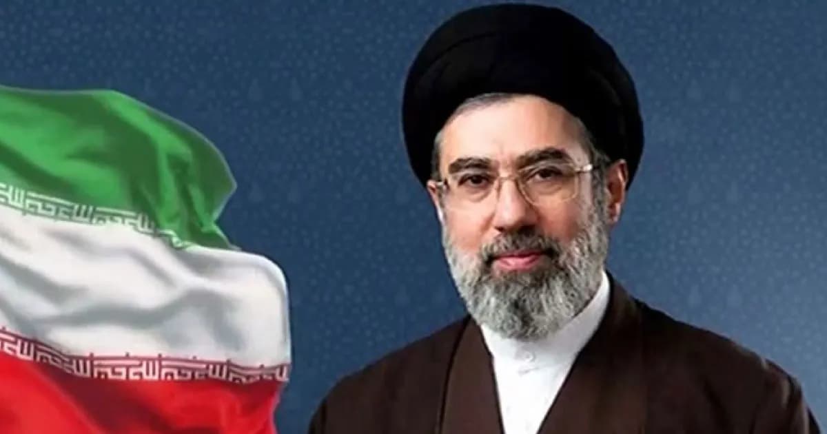 শত্রু পক্ষের কাছে ক্ষতিপূরণ দাবি ইরানের সর্বোচ্চ নেতার
