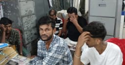 রাজাপুরে মাদকসেবনের দায়ে পাঁচজনের তিন মাসের কারাদণ্ড