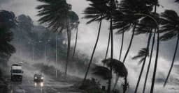 রাতের মধ্যে ঢাকাসহ ১৯ জেলায় ৬০ কিমি বেগে ঝড়ের আশঙ্কা