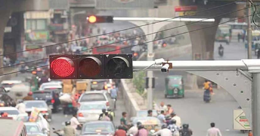 ঢাকার ১২০ মোড়ে চালু হচ্ছে সেমি-অটোমেটিক ট্রাফিক সিগন্যাল