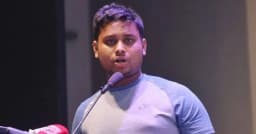 গুলি খেতে না চান, আসুন এনসিপিতে: হাসনাত