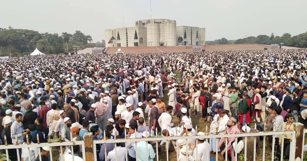 ওসমান হাদির জানাজার শেষে সংসদ ভবনে প্রবেশের চেষ্টা