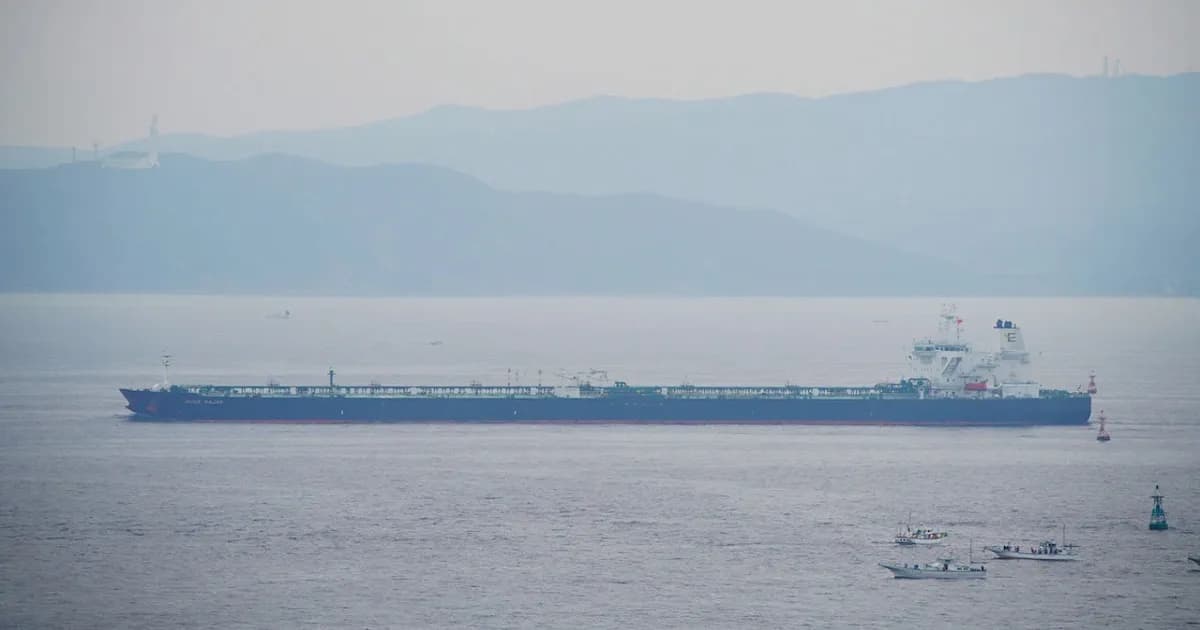 চোরাই তেলবাহী ট্যাঙ্কার জব্দ করল ইরান, আটক বাংলাদেশিসহ ১৮ ক্রু