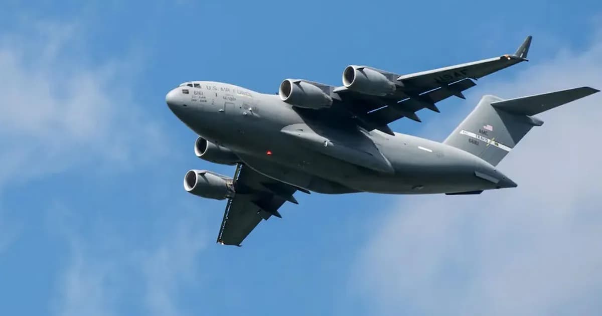 ইরানে বিধ্বস্ত যুদ্ধবিমানের উদ্ধারে যাওয়া যুক্তরাষ্ট্রের দুই বিমান ধ্বংস