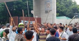 বেরোবি ফটকে দেশীয় অস্ত্রসহ ছাত্রদল-যুবদলের অবস্থান