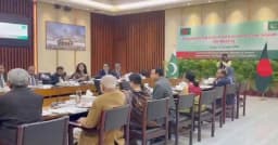 দুই দশক পর আবারও বৈঠকে বসেছে বাংলাদেশ-পাকিস্তান