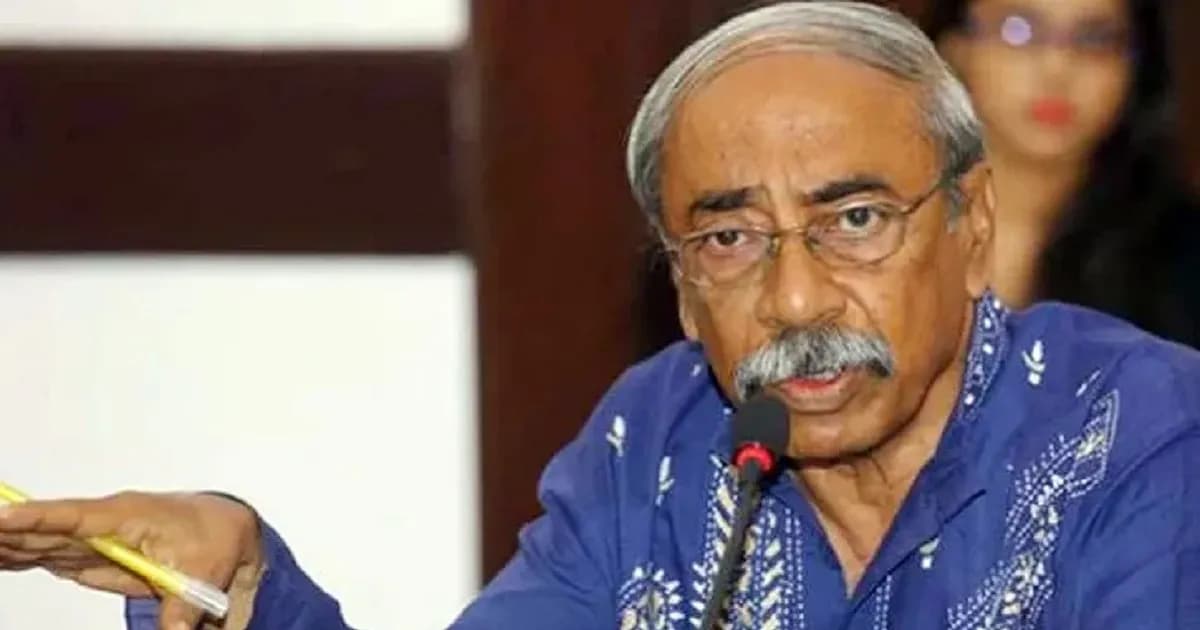 শাহরিয়ার কবিরকে গ্রেপ্তারের নির্দেশ দিয়েছে ট্রাইব্যুনাল