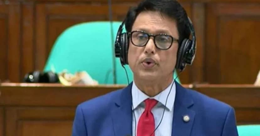 সংসদে ‘ব্যক্তিগত মন্তব্য’ নিয়ে দুঃখ প্রকাশ করলেন শিক্ষামন্ত্রী