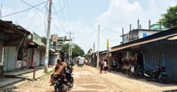 কটিয়াদীতে তীব্র তাপপ্রবাহে জনজীবনে দুর্ভোগ