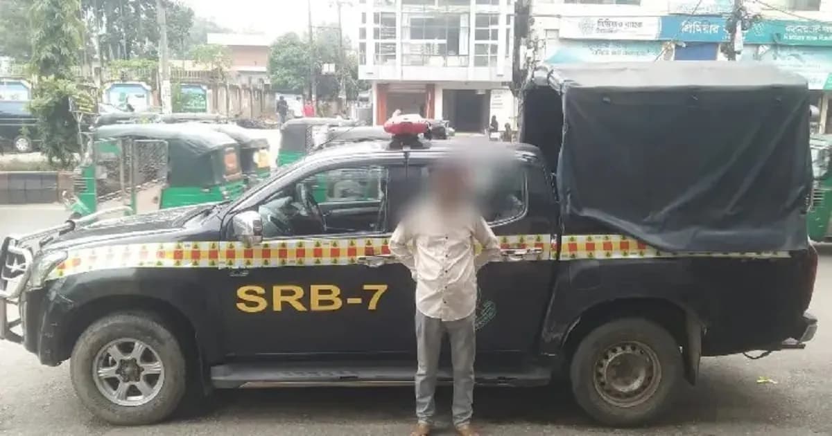 অনলাইন জুয়ার টাকা হারিয়ে স্ত্রীকে ছুরিকাঘাতে হত্যা
