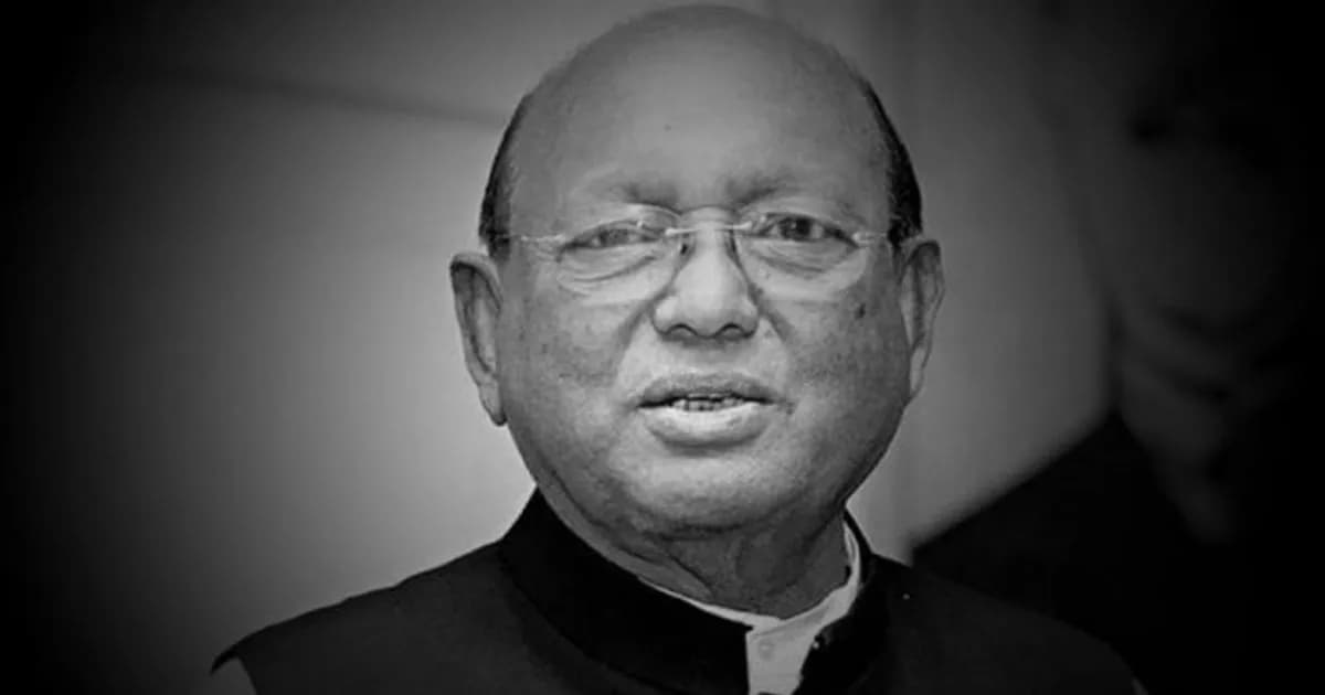সন্ধ্যায় ধানমন্ডিতে তোফায়েলের জানাজা, দাফন মায়ের কবরের পাশে