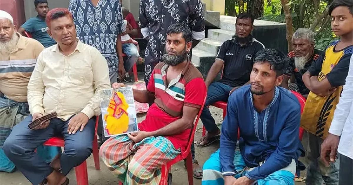 মেয়ের কনের সাজের ছবি নিয়ে শোকে কাতর পরিবার