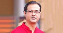 গাড়িতে গুলির ঘটনায় মামলা করলেন আসিফ আকবর