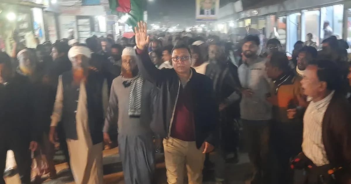 কেশরগঞ্জ বাজারে তানভীর আহমেদ রানার ব্যাপক গণসংযোগ