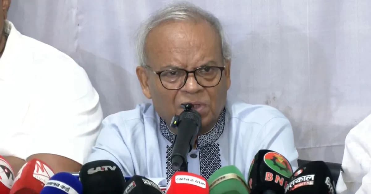 হাসিনার সাহস থাকলে দেশে ফিরে আইনের মুখোমুখি হওয়া উচিত: রিজভী