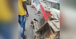 সিরাজগঞ্জে ট্রাকের ধাক্কায় ভ্যানচালক নিহত