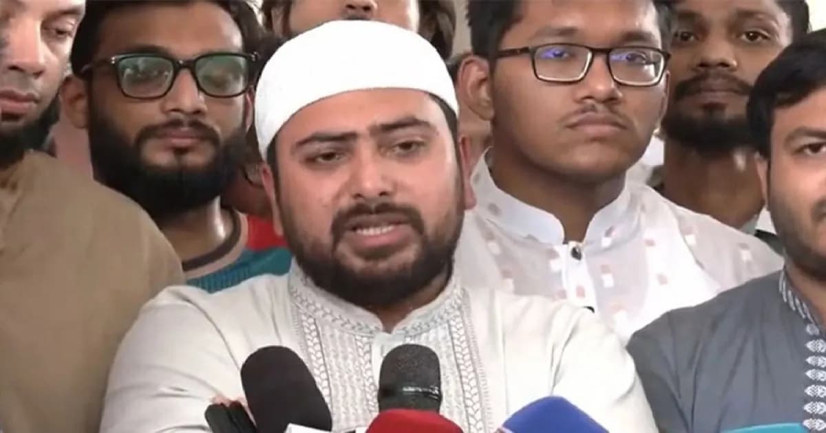 অধ্যাদেশ বাতিল করে স্বৈরতন্ত্রের পথে সরকার: নাহিদ ইসলাম