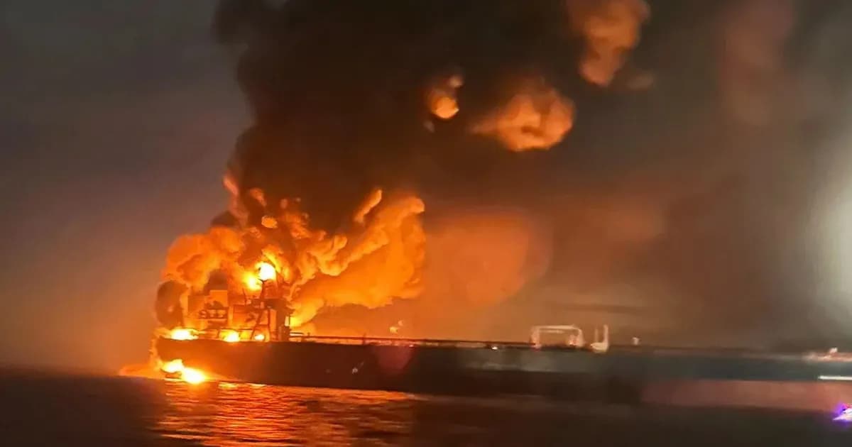 কৃষ্ণসাগরে রাশিয়ার দুটি ট্যাংকার জাহাজ উড়িয়ে দিল ইউক্রেন