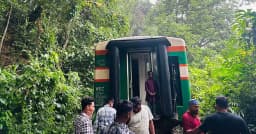 ৩ ঘণ্টা পর সিলেটের সঙ্গে সারাদেশের রেলযোগাযোগ স্বাভাবিক