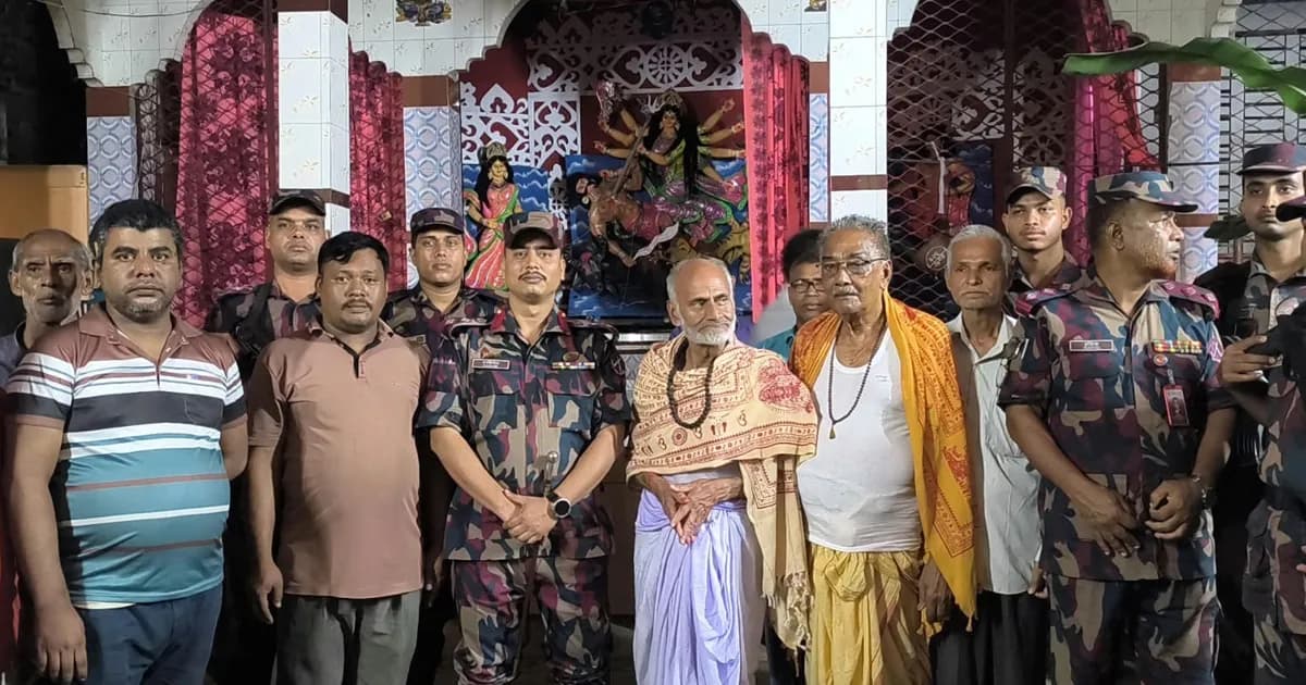 ডিমলার সীমান্তে দুর্গাপূজার নিরাপত্তায় ১২০ বিজিবি সদস্য