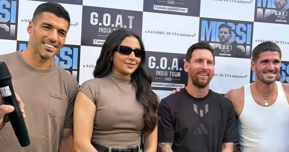 ‘G.O.A.T’ না ‘ছাগল’—মেসিকে ঘিরে মন্তব্যে নেটিজেনদের সমালোচনায় শুভশ্রী