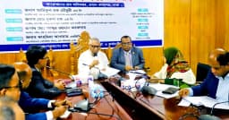 সরকারি কাজে কোনো ধরনের অবহেলা বরদাস্ত করা হবে না: শ্রমমন্ত্রী