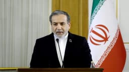 পারমাণবিক ন্যায্য আলোচনার জন্য প্রস্তুত নয় যুক্তরাষ্ট্র: ইরান