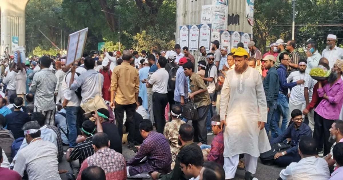 আগামীকালও চলবে শিক্ষকদের কর্মবিরতি, পরীক্ষা স্থগিত