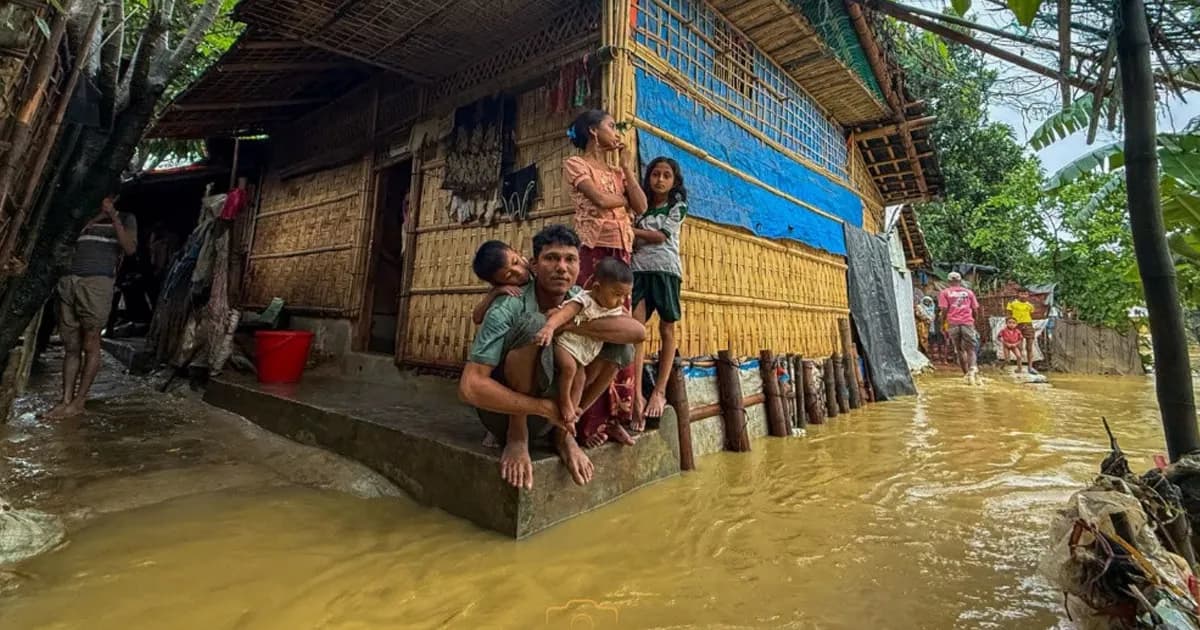 টানা বৃষ্টিতে চার বিভাগে বন্যার শঙ্কা, দ্রুত বাড়ছে নদ-নদীর পানি