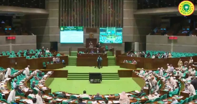 অন্তর্বর্তী সরকারের ৭ অধ্যাদেশ পাস, আপত্তিতে ঝুলে গেল ৩টি