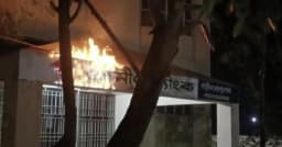 বগুড়ার শেরপুরে গ্রামীণ ব্যাংক শাখায় অগ্নিসংযোগ