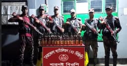 বিজিবি’র পৃথক অভিযানে কলমাকান্দা সীমান্তে বিদেশি মদসহ আটক ২