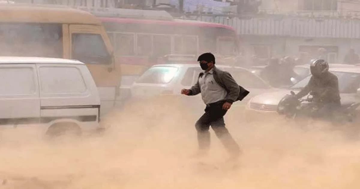 বিশ্বের দূষিত শহরের তালিকায় ঢাকা শীর্ষ পাঁচে