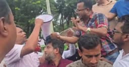 লোহাগড়ায় বিএনপির সমাবেশে মাইক কেড়ে নেওয়াকে কেন্দ্র করে উত্তেজনা
