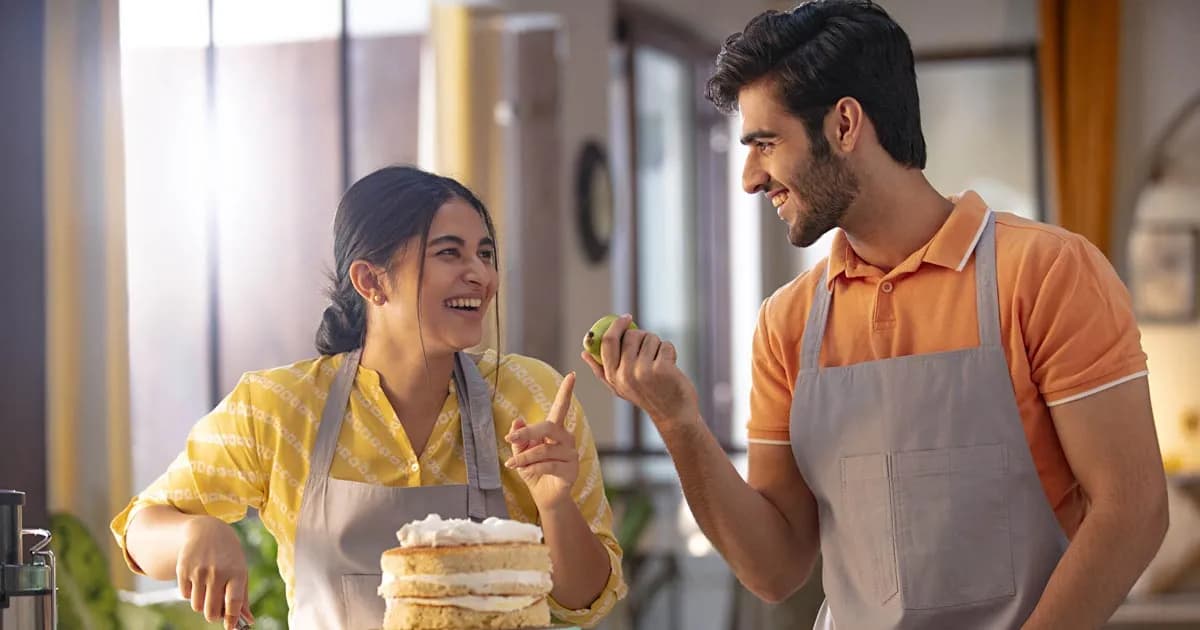 দামি উপহার নয়, সম্পর্ক গভীর ও সুখী করে ছোট ছোট অভ্যাস