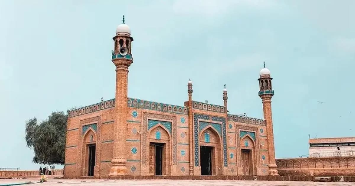 যে ৩ সময়ে নামাজ আদায় নিষিদ্ধ করা হয়েছে